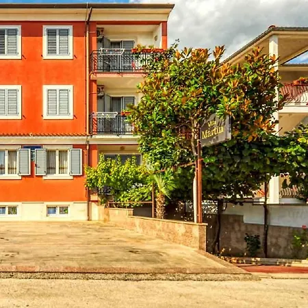 Vesna 2 With Terrace Ρόβινι