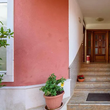 דירה Vesna 2 With Terrace